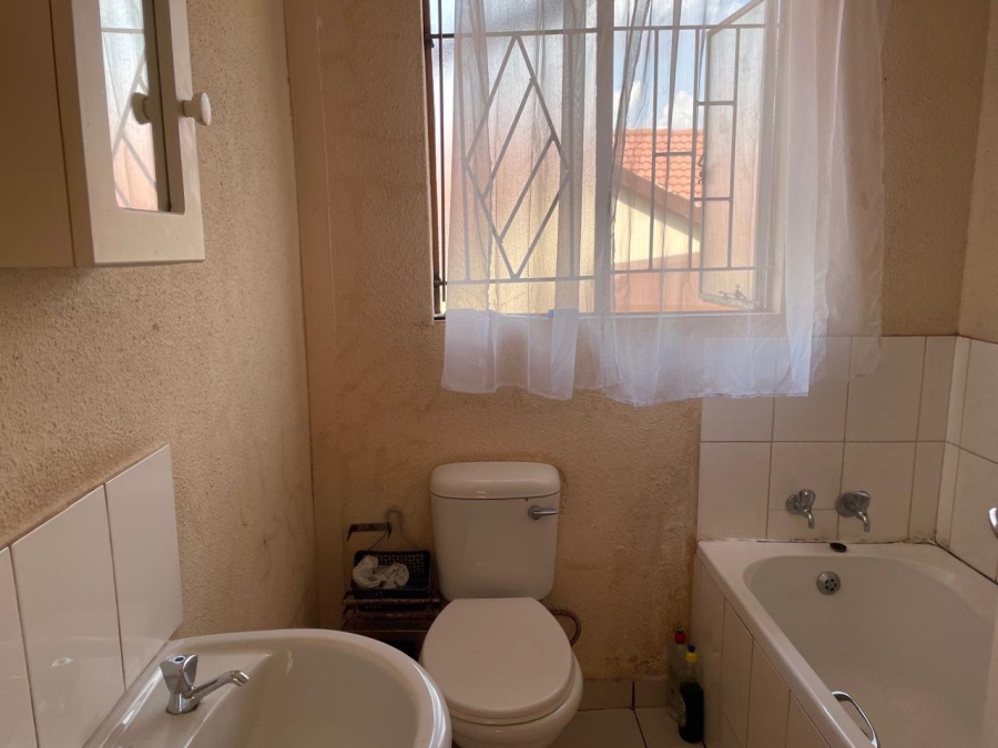 3 Bedroom Property for Sale in Tlhabane West North West